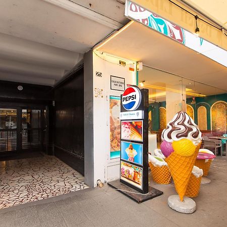 Royalty Apt With City Views On Calea Victoriei Bucarest Exterior foto