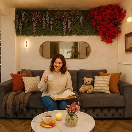 Royalty Apt With City Views On Calea Victoriei Bucarest Exterior foto