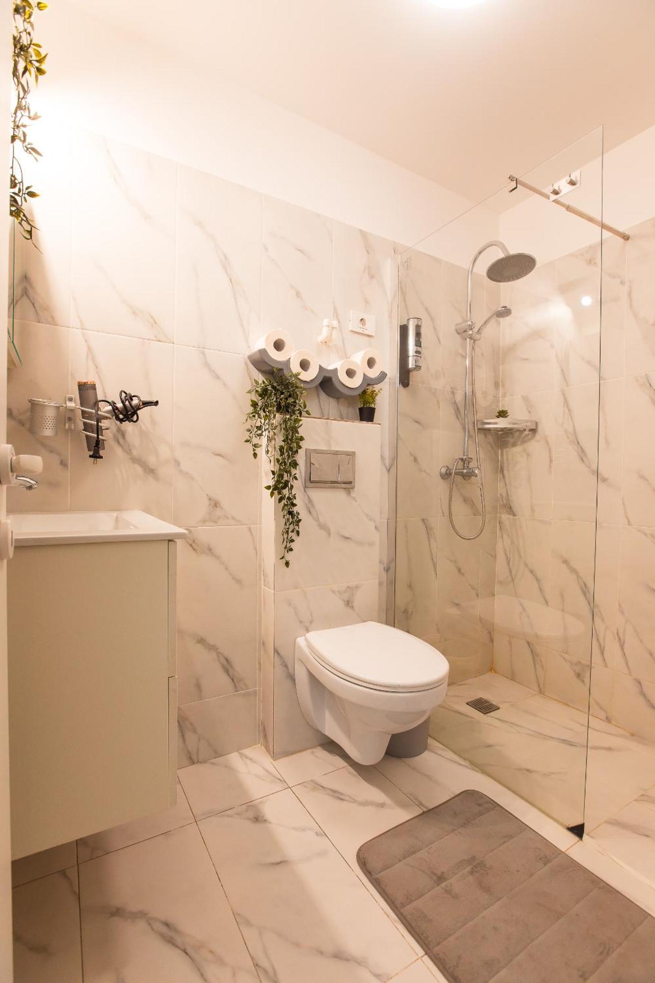 Royalty Apt With City Views On Calea Victoriei Bucarest Exterior foto
