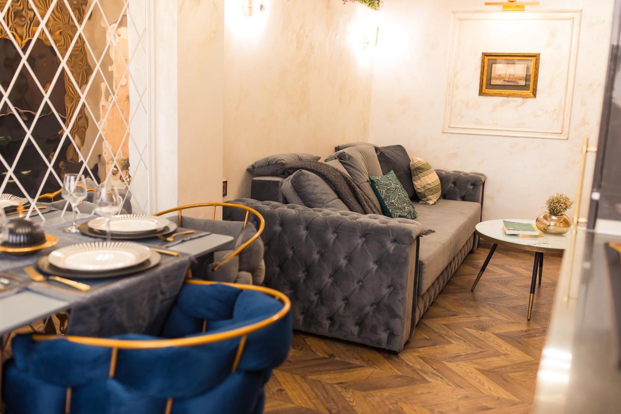 Royalty Apt With City Views On Calea Victoriei Bucarest Exterior foto