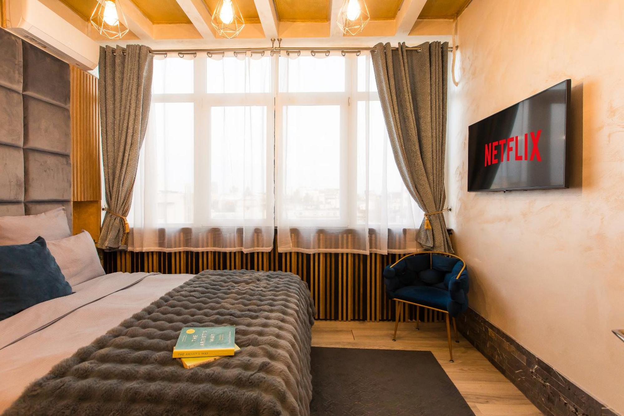 Royalty Apt With City Views On Calea Victoriei Bucarest Exterior foto
